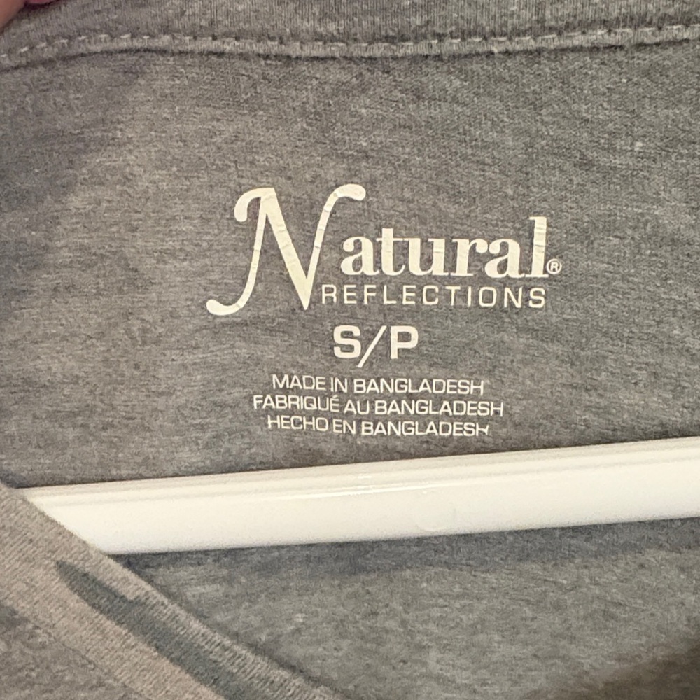 Natural Reflections Camouflage Long Sleeve Top size small - Picture 2 of 3